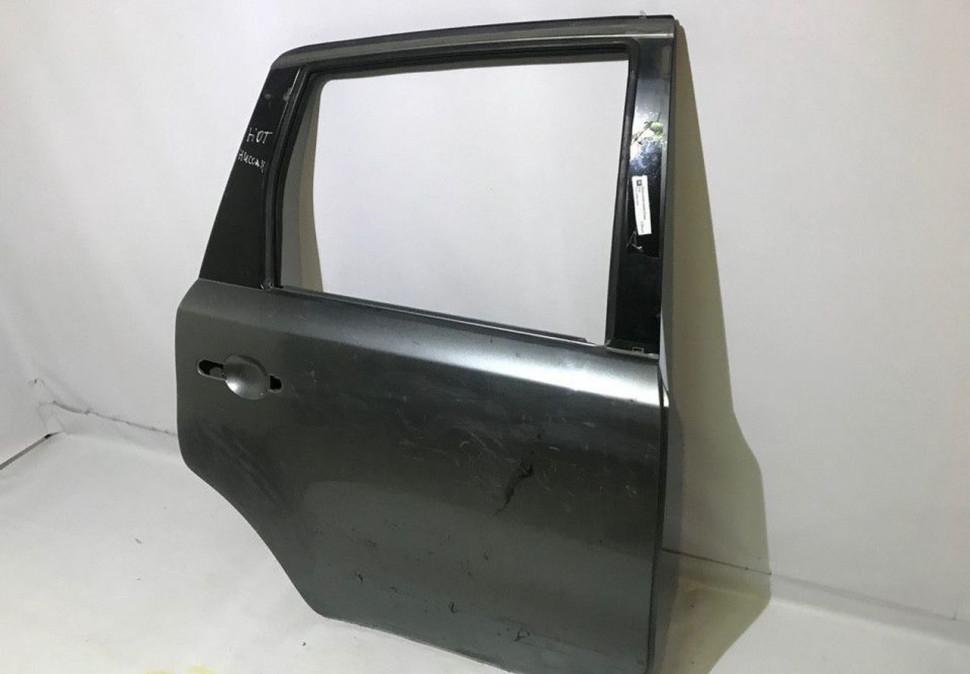 Дверь задняя правая Nissan Note OEM H21009U0M0 (скл-3) Дверь задняя правая Nissan Note OEM H21009U0M0 (скл-3)
