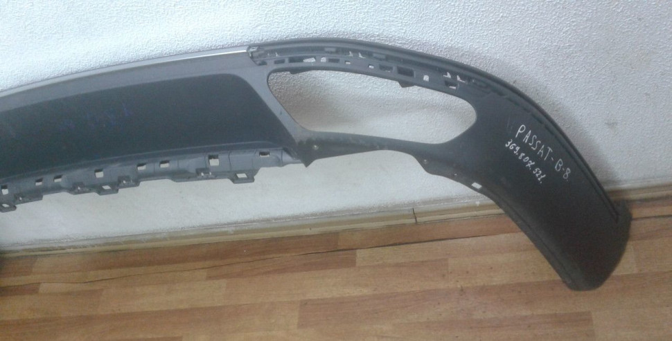 Спойлер заднего бампера Volkswagen Passat B8 oem 3g9807521 Спойлер заднего бампера Volkswagen Passat B8 oem 3g9807521