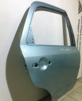 Дверь задняя правая бу Suzuki SX4 хетчбек OEM 6800375811 (скл-3)