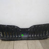 Решетка радиатора бу Skoda Octavia A7 рестайлинг OEM 5E0853653C
