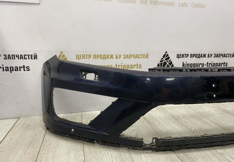 Бампер передний Volkswagen Touareg 2 2014 oem 7P6807221D