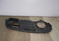 Решетка противотуманной фары левая бу BMW 5 F10 OEM 51117331737