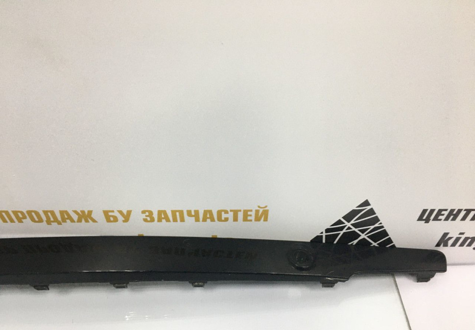 Молдинг переднего бампера BMW 7 G11 M-Pack рестайлинг OEM 51118076419