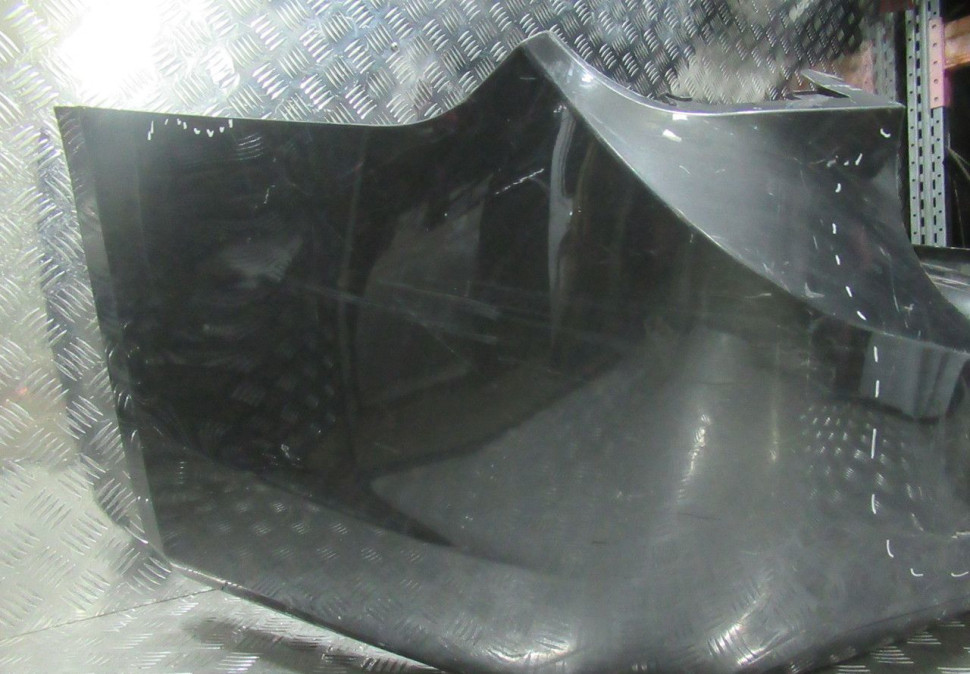 Бампер задний Chevrolet Cruze до рестайлинг седан OEM 95479270 (слом.бок крепл) (вмятина) (скл-3) Бампер задний Chevrolet Cruze до рестайлинг седан OEM 95479270 (слом.бок крепл) (вмятина) (скл-3)