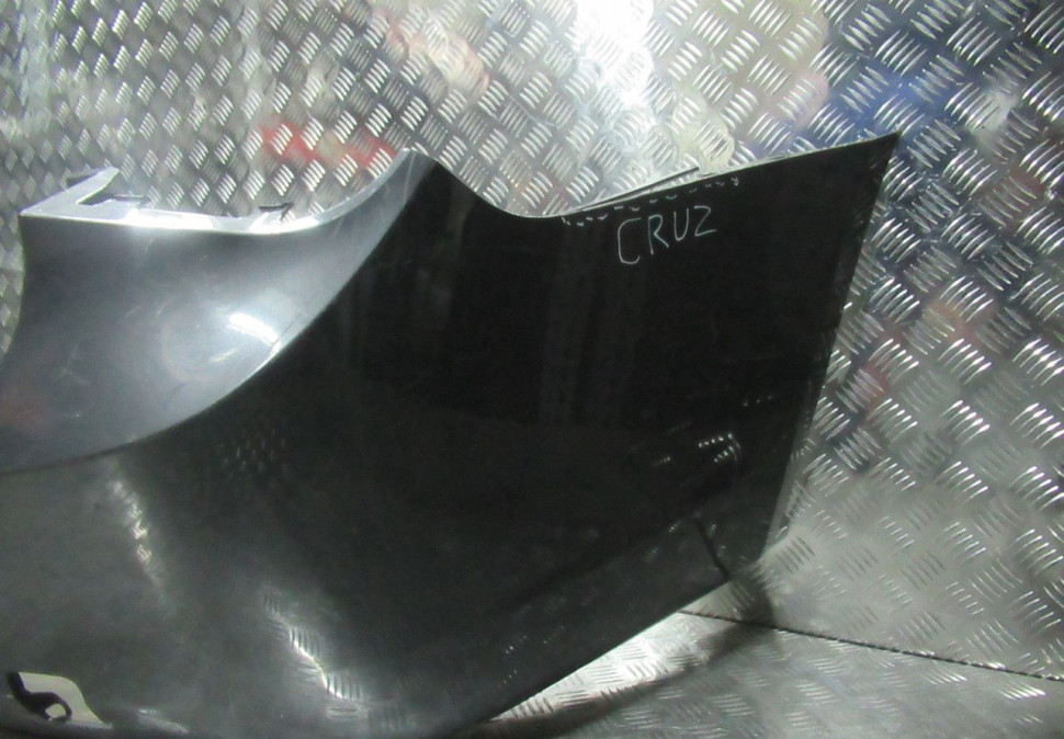 Бампер задний Chevrolet Cruze до рестайлинг седан OEM 95479270 (слом.бок крепл) (вмятина) (скл-3) Бампер задний Chevrolet Cruze до рестайлинг седан OEM 95479270 (слом.бок крепл) (вмятина) (скл-3)