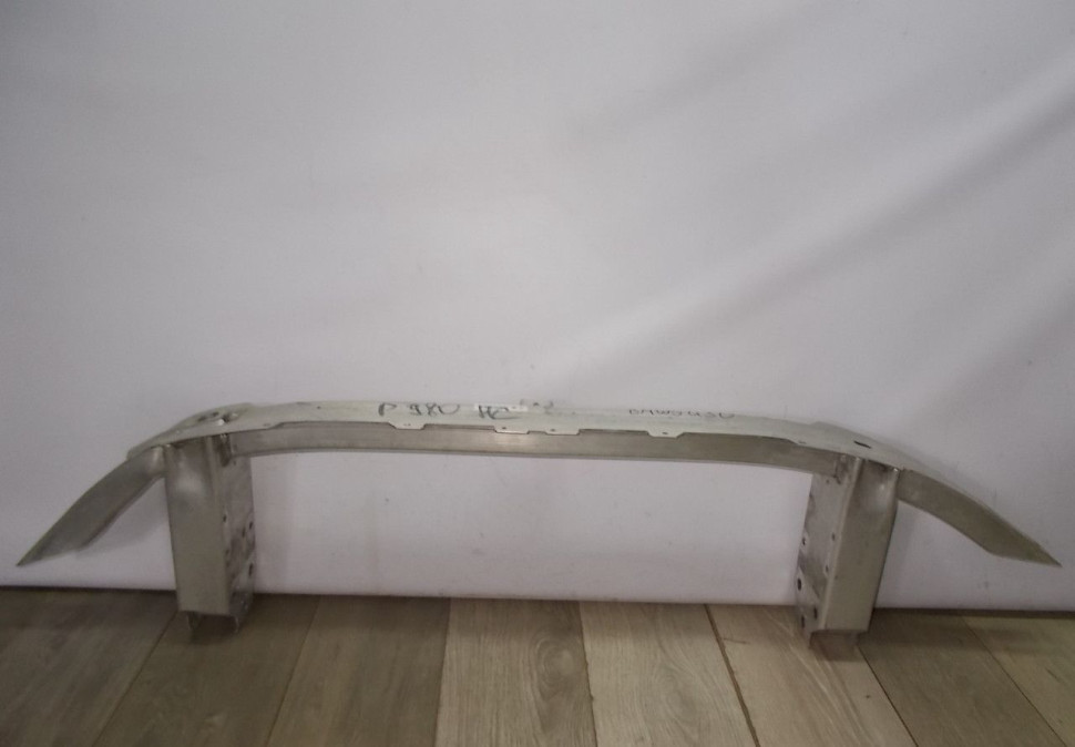 Усилитель переднего бампера бу BMW 5 G30 OEM 51117385288