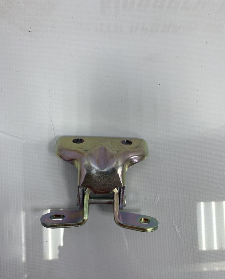 Петля задней правой двери верхняя Hyundai Creta 2016 OEM 79420D8000