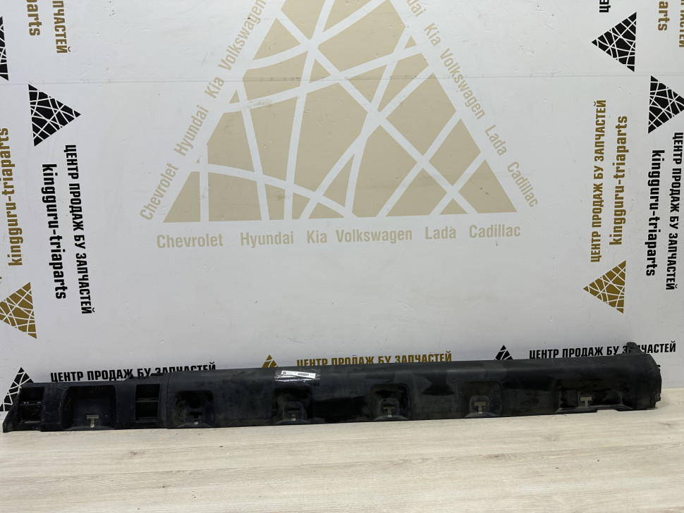 Порог правый бу Renault Sandero Stepway 2 OEM 764266165R