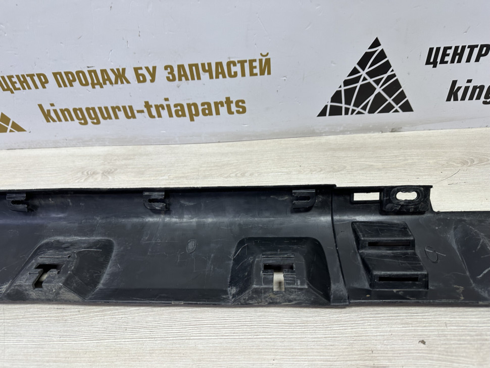 Порог правый бу Renault Sandero Stepway 2 OEM 764266165R Порог правый бу Renault Sandero Stepway 2 OEM 764266165R