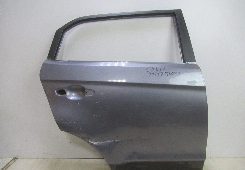 Дверь задняя правая Hyundai Creta oem 77004m0000 (вмятина) (скл-3)