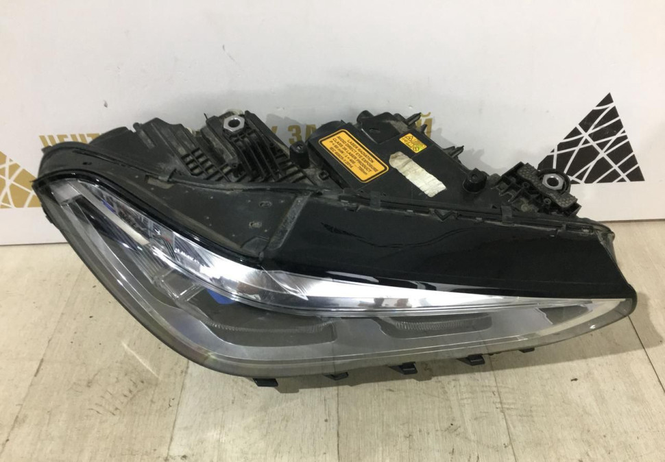 Фара лазерная правая BMW X5 G05 OEM 63119850426 Фара лазерная правая BMW X5 G05 OEM 63119850426