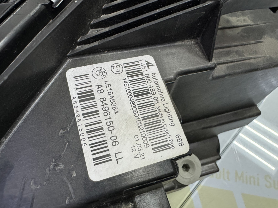 Фара ЛЭД LED не адаптив правая BMW 3 G20 OEM 63118496150 Фара ЛЭД LED не адаптив правая BMW 3 G20 OEM 63118496150