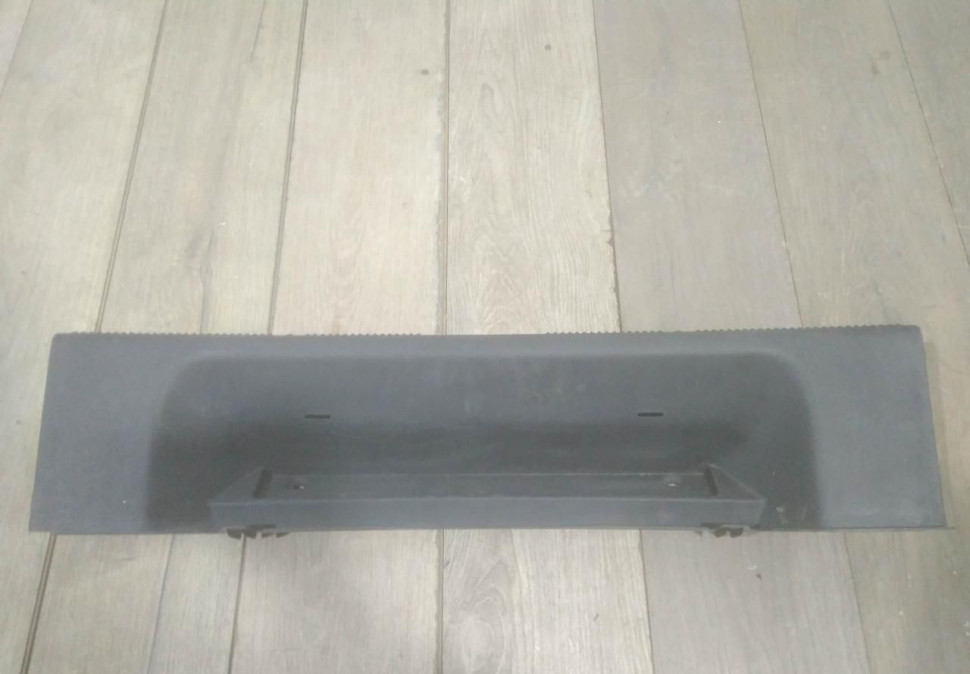 Обивка задней панели бу Skoda Yeti OEM 5L6863485A