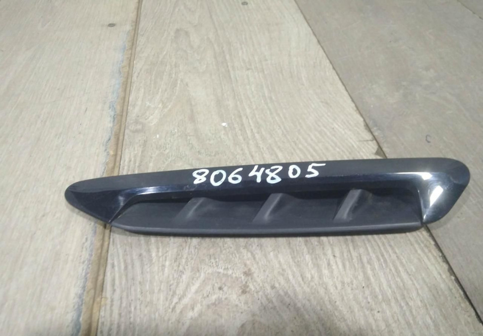 Накладка крыла передняя левая бу BMW X3 G01 OEM 8064805