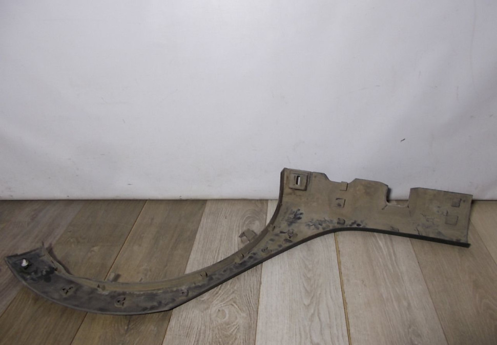Молдинг крыла задний правый бу Renault Sandero 2 OEM 788A20172R Молдинг крыла задний правый бу Renault Sandero 2 OEM 788A20172R