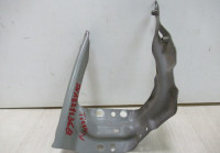 Кронштейн крыла правый Volkswagen Tiguan 2 oem 5na821136B