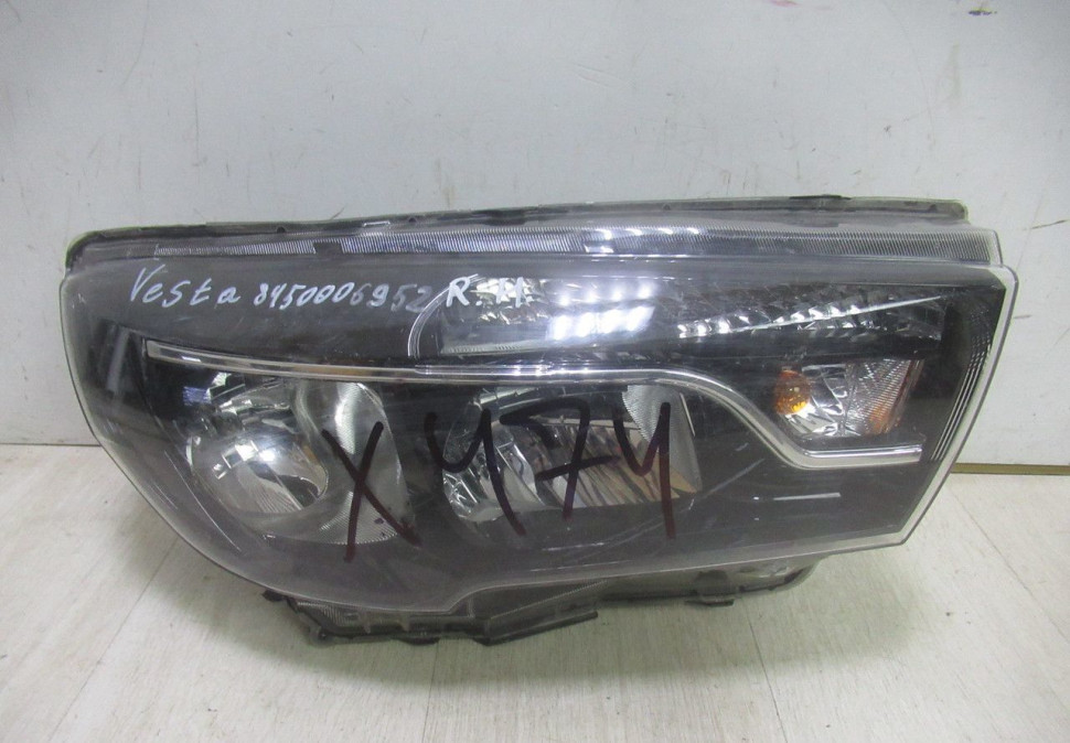 Фара передняя левая  Lada Vesta (15>) oem 21803711011 (скл-3)