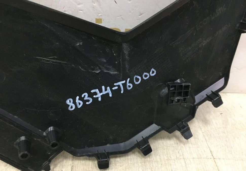 Накладка кузова внутренняя Genesis GV80 OEM 86374T6000 Накладка кузова внутренняя Genesis GV80 OEM 86374T6000