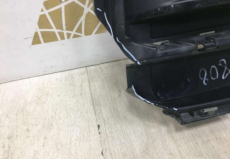 Решетка переднего бампера правая BMW X5 G05 OEM 51117449688