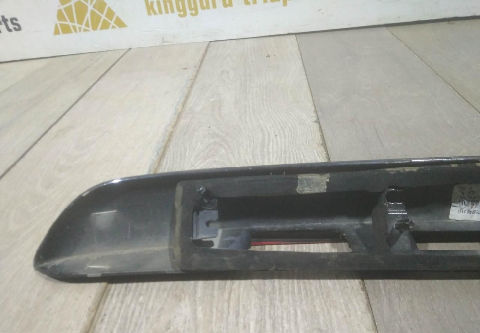 Молдинг багажника бу Renault Kaptur OEM 848101082R