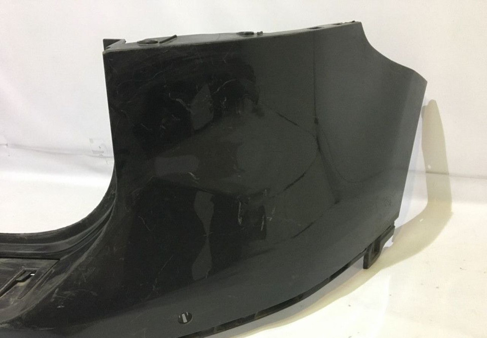 Бампер задний Volkswagen Touareg NF (10-14) oem 7P6807421B (мал.трещинка) (скл-3) Бампер задний Volkswagen Touareg NF (10-14) oem 7P6807421B (мал.трещинка) (скл-3)