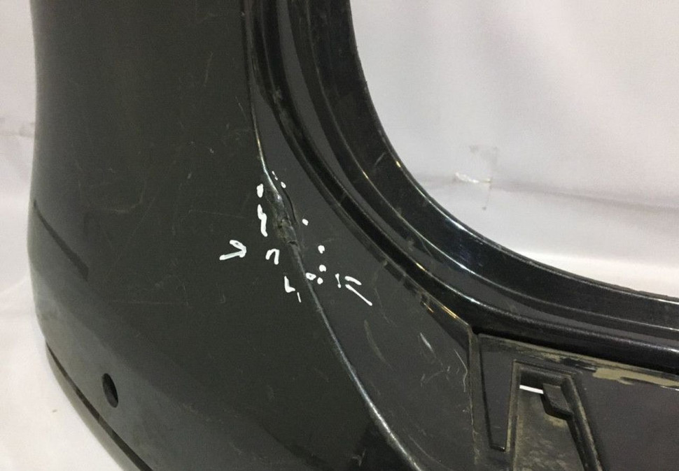 Бампер задний Volkswagen Touareg NF (10-14) oem 7P6807421B (мал.трещинка) (скл-3) Бампер задний Volkswagen Touareg NF (10-14) oem 7P6807421B (мал.трещинка) (скл-3)