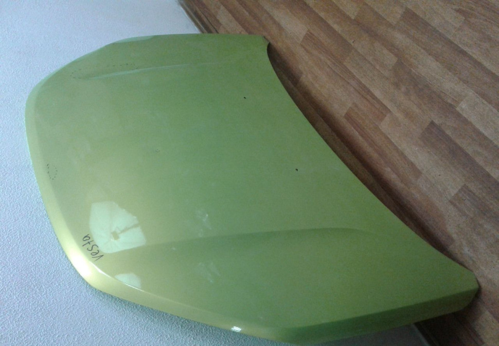 Капот Lada Vesta (15>) (вмятина) (скл-3) Капот Lada Vesta (15>) (вмятина) (скл-3)