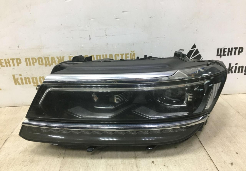 Фара левая Volkswagen Tiguan 2 LED дорестайлинг 2016 oem 5NB941081A