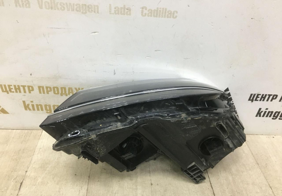 Фара левая Volkswagen Tiguan 2 LED дорестайлинг 2016 oem 5NB941081A