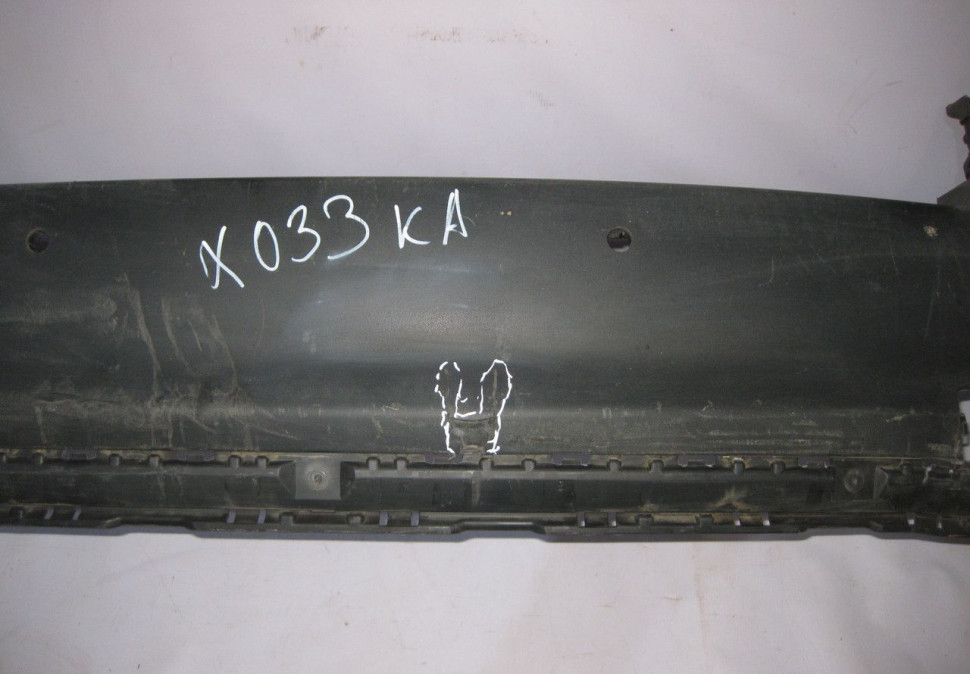 Бампер задний Skoda Yeti oem 5l6807421 (трещина) (скл-3)