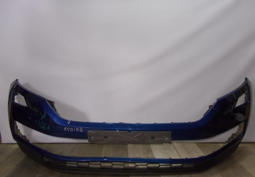 Бампер передний бу Skoda Kodiaq OEM 565807221