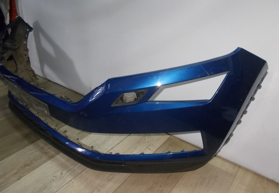 Бампер передний бу Skoda Kodiaq OEM 565807221