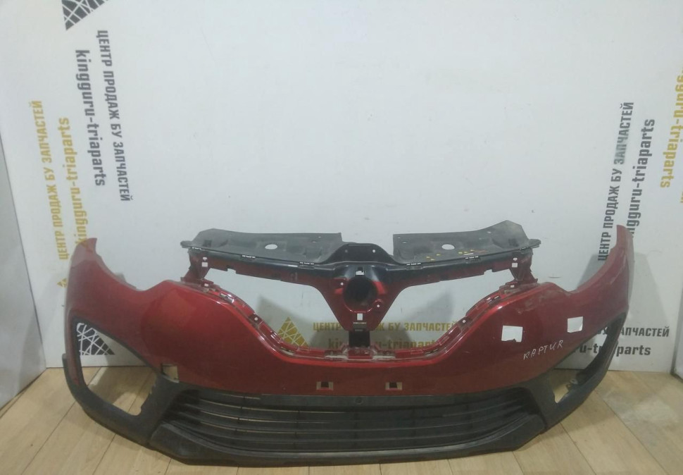 Бампер передний бу Renault Kaptur OEM 620222180R