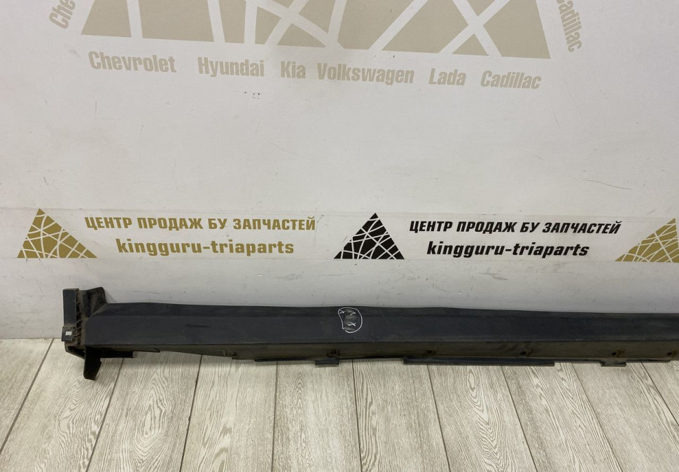 Порог правый Renault Koleos 2 OEM 764260381R Порог правый Renault Koleos 2 OEM 764260381R