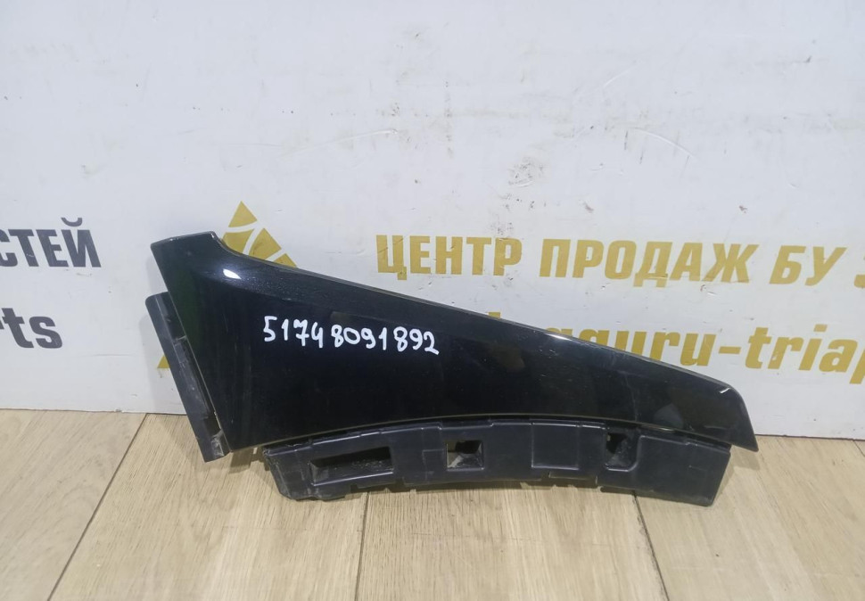 Накладка крыла передняя правая бу BMW X7 G07 OEM 51748091892