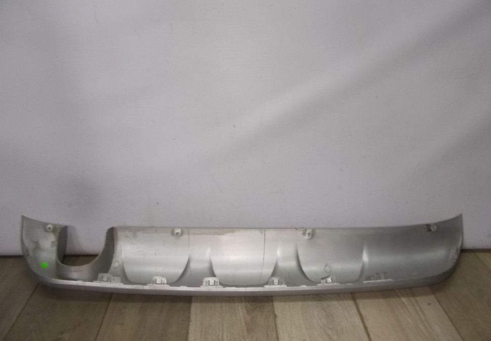 Накладка заднего бампера нижняя бу Renault Kaptur OEM 850706485R
