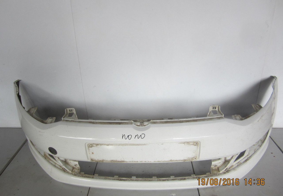 Бампер передний VW Polo седан (скл-3) c деф
