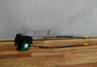 Замок двери передний правый KIA Rio 3