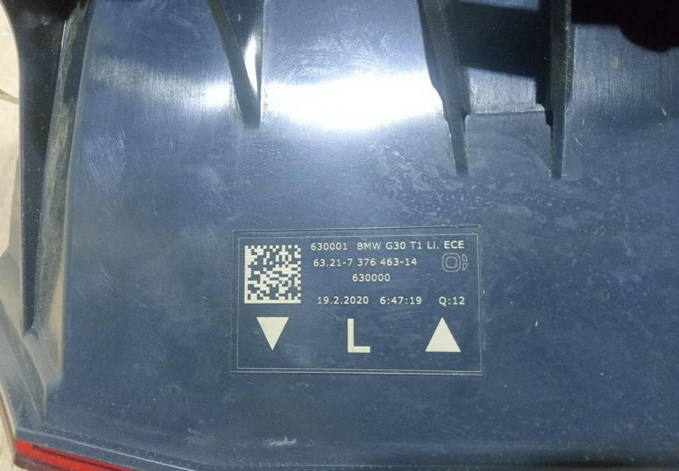 Фонарь левый внутренний бу BMW 5 G30 OEM 63217376473