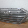Решетка радиатора Hyundai Elantra 6 AD oem 86351f2100 (потертости ) Решетка радиатора Hyundai Elantra 6 AD oem 86351f2100 (потертости )