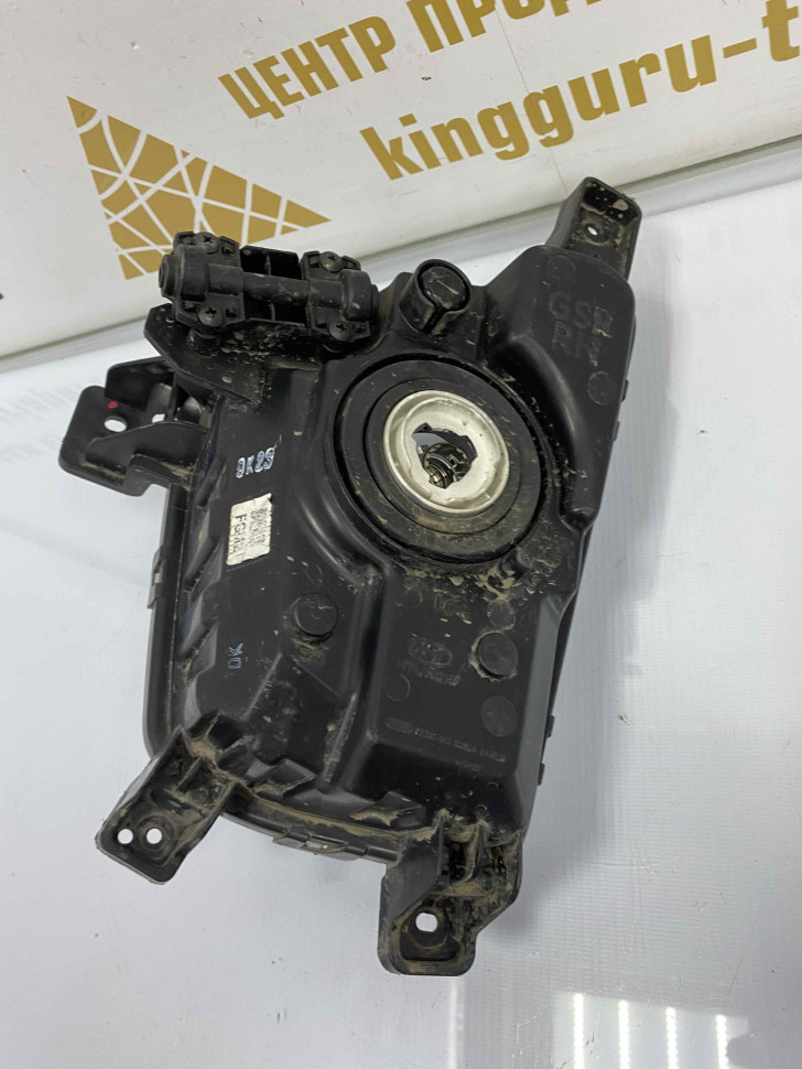 Противотуманная фара правая Hyundai Creta 2016 OEM 92202M0000