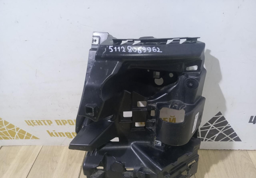 Кронштейн заднего бампера правый BMW X6 G06 M-Pack OEM 51128069962 Кронштейн заднего бампера правый BMW X6 G06 M-Pack OEM 51128069962