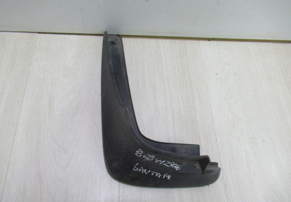 Брызговик задний левый Hyundai ix35 (10-15) oem 868412s000