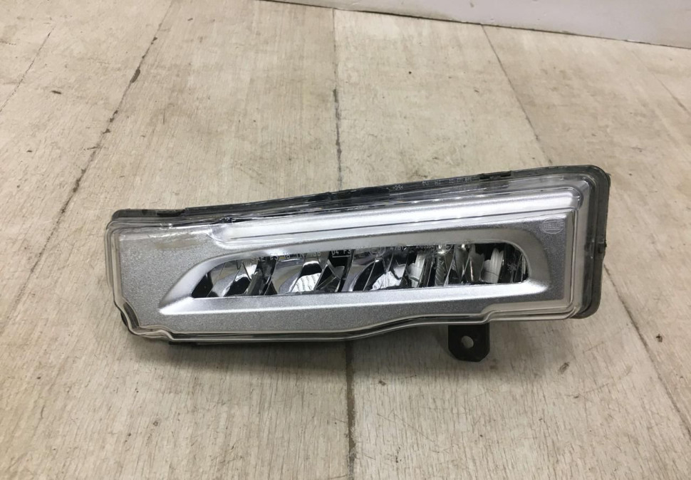Фара ЛЭД LED противотуманная левая BMW X5 G05 OEM 63177406365