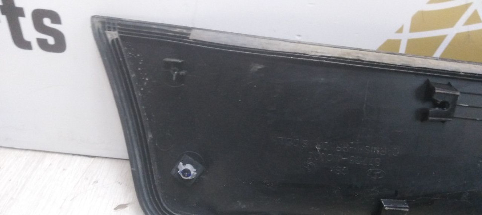 Молдинг двери задней левой Hyundai Creta 2016> oem 87731M0000 Молдинг двери задней левой Hyundai Creta 2016> oem 87731M0000