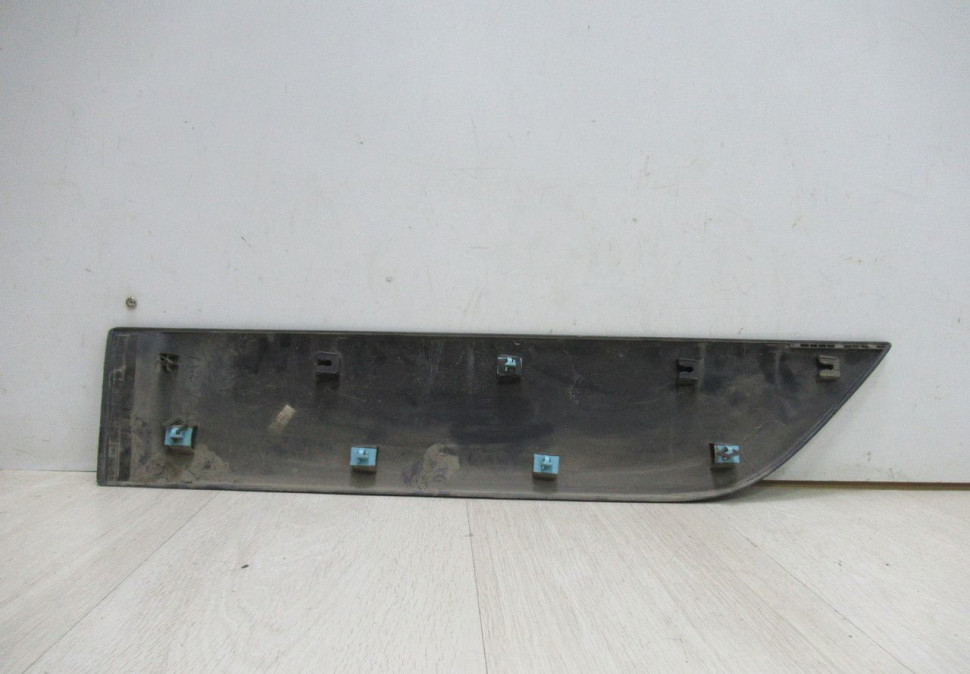 Молдинг двери задний правый Hyundai ix35 oem 877342s000