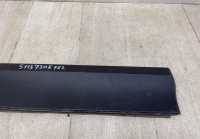 Молдинг двери задний правый BMW X3 F25 OEM 51137205782