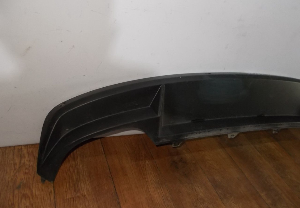 Спойлер заднего бампера бу Skoda Octavia A7 OEM 5E5807521
