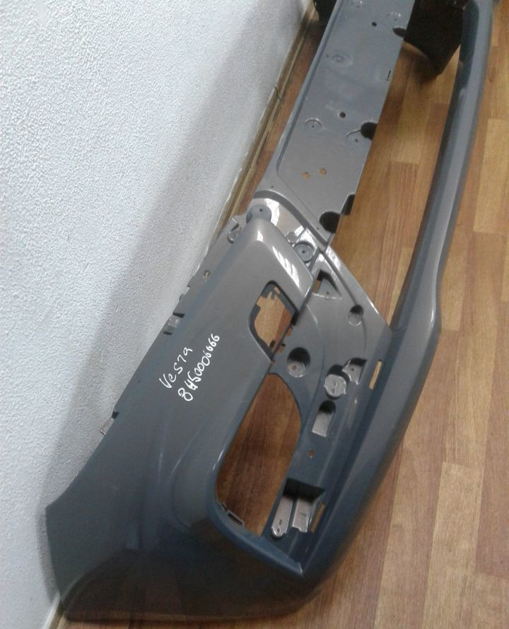 Бампер передний Lada Vesta oem 8450006666 (скл-3)