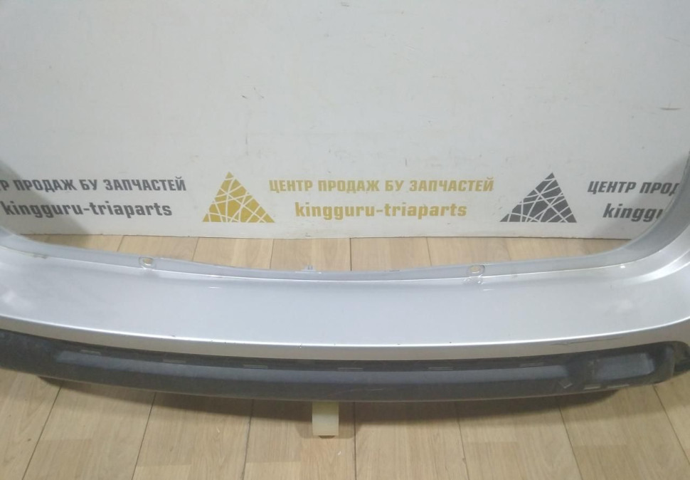 Бампер задний бу Renault Duster рестайлинг OEM 850225435R